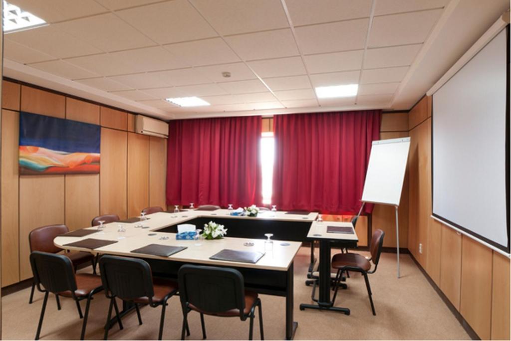 Diplomat Hotel تونس المظهر الخارجي الصورة