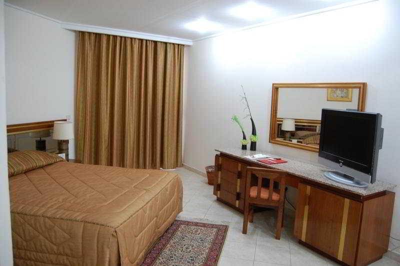 Diplomat Hotel تونس المظهر الخارجي الصورة